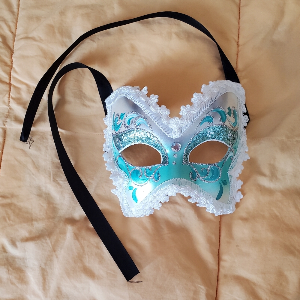 **LAST CHANCE** Teal and White Masquerade-Style Mask